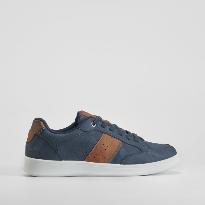 Deportiva casual azul marino y marrón SENDA ROAD