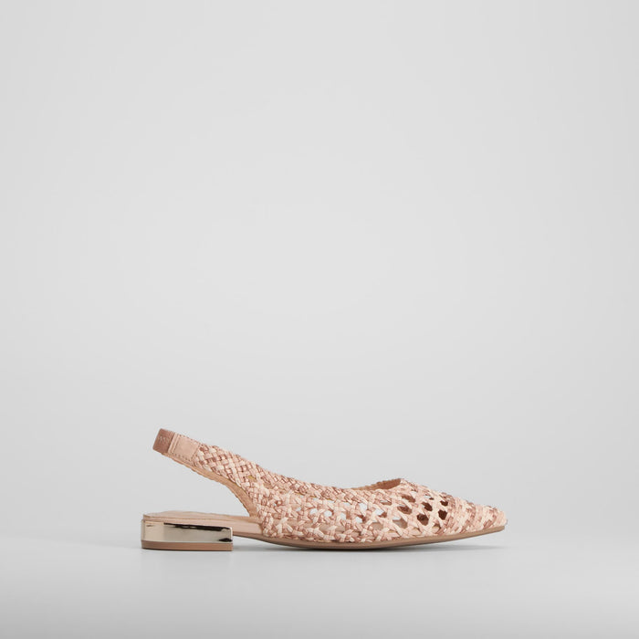 Zapato destalonado trenzado beige XTI
