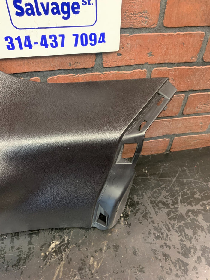 2012-2013 Jeep Grand Cherokee Rear Right D-Pillar Trim Piece OEM 1TX98DX9AB