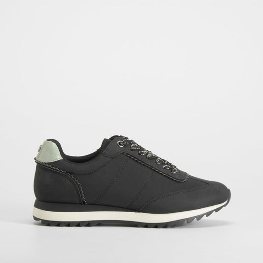 Deportiva casual nylon negra PICCOLA PIU