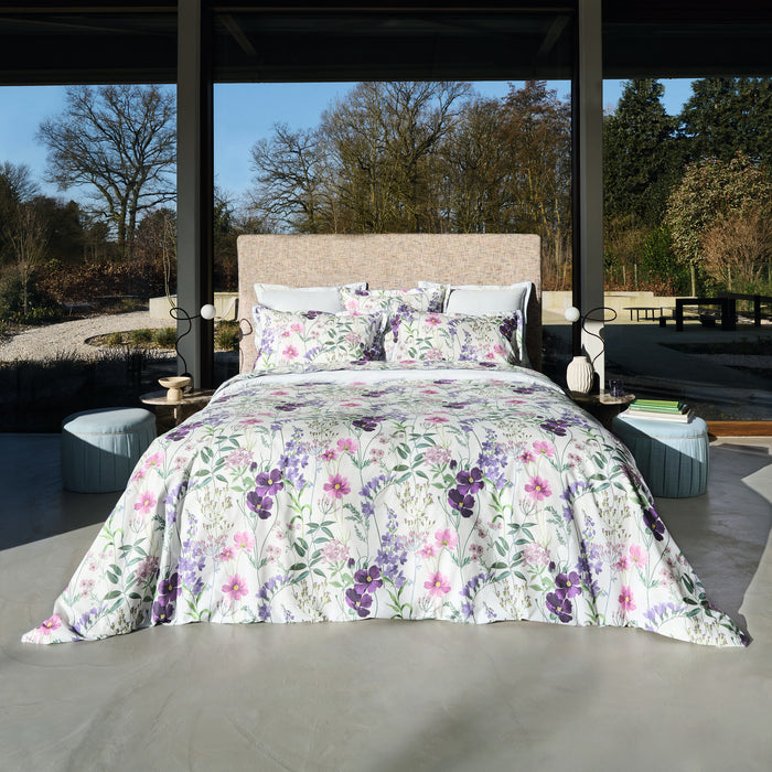 Anne de Solene Ephemere Bedding Collection