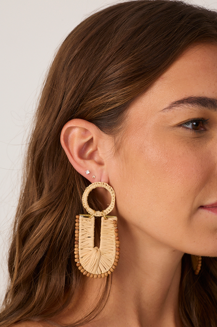 Beige Summery Straw Earrings_3