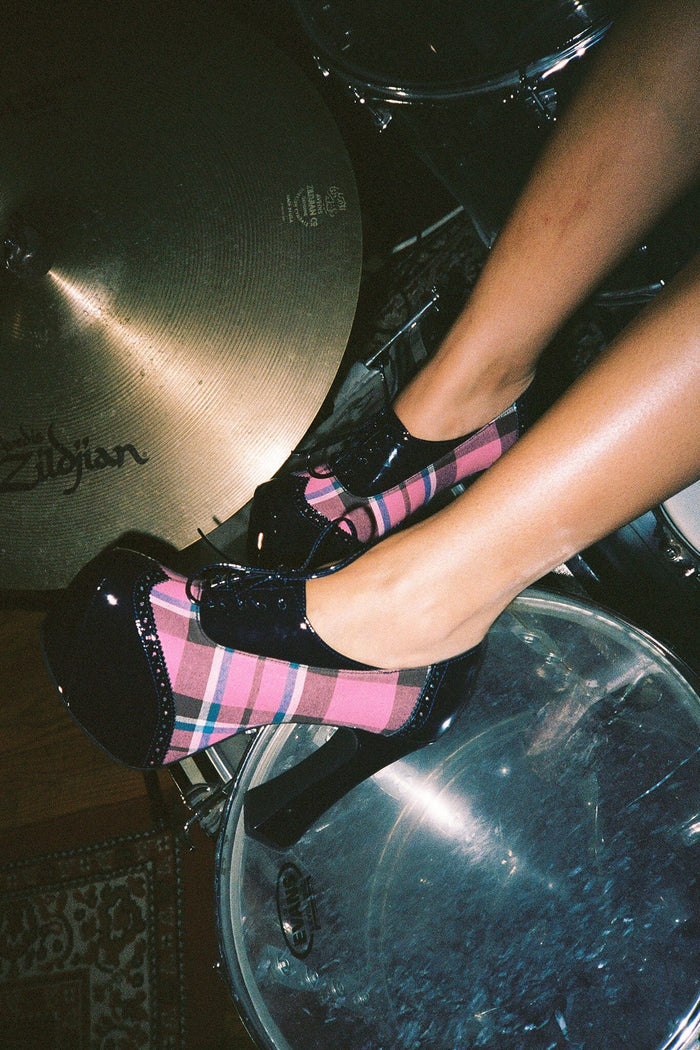 BRONTE Jeffrey Campbell Platform Oxford Navy Rose Plaid
_hover