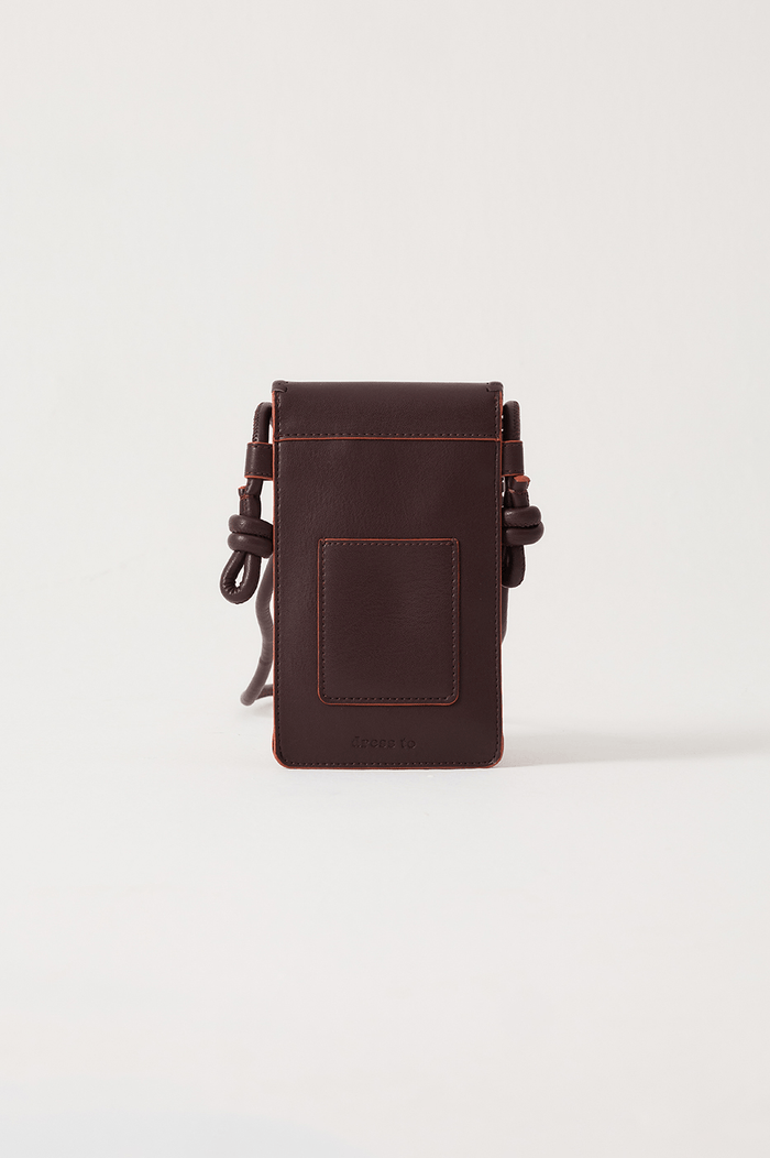 Brown Caffeine Cellphone Magnet Closure Crossbody Bag_4
