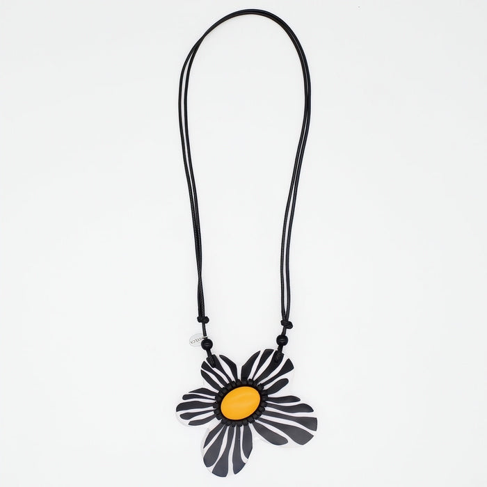 Bumble Blossom Daisy Pendant
