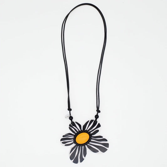 Bumble Blossom Daisy Pendant
