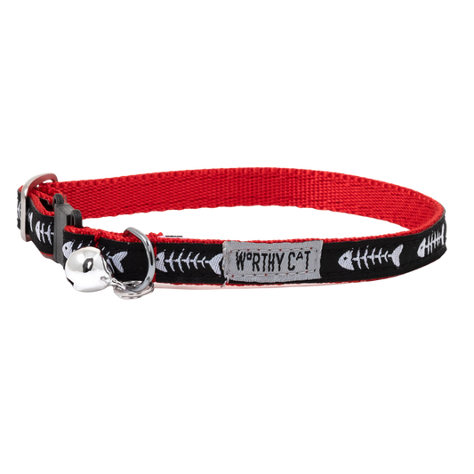DINNER-CAT-COLLAR