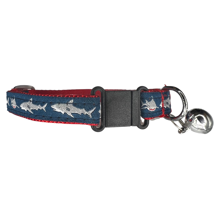 JAWS-SHARKS-CAT-COLLAR-WITH-BELL