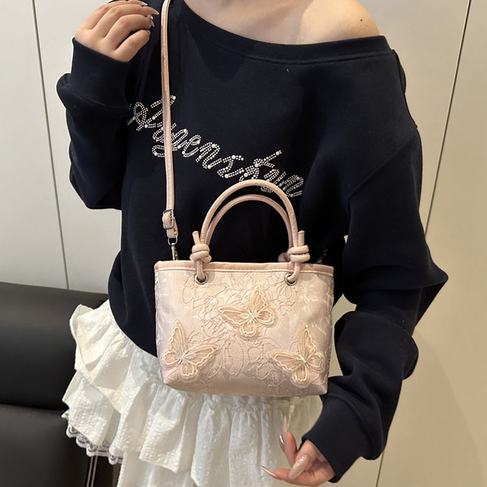 CL1604 - Embroidered Summer Canvas Bag