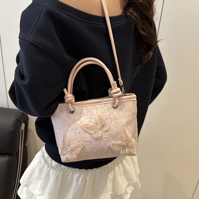 CL1604 - Embroidered Summer Canvas Bag
