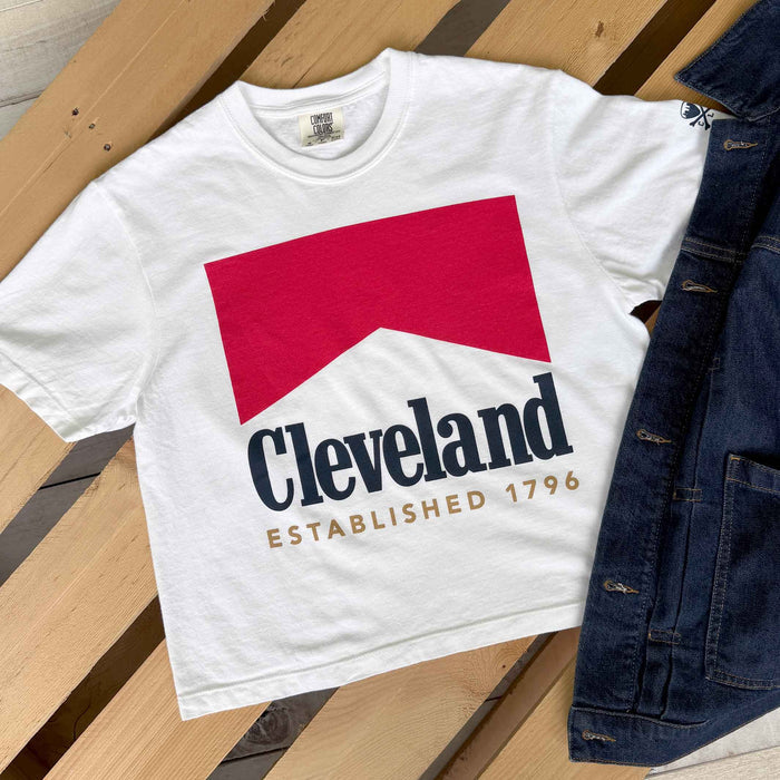 Cleveland Reds - Women's Boxy Crop Crew T-Shirt