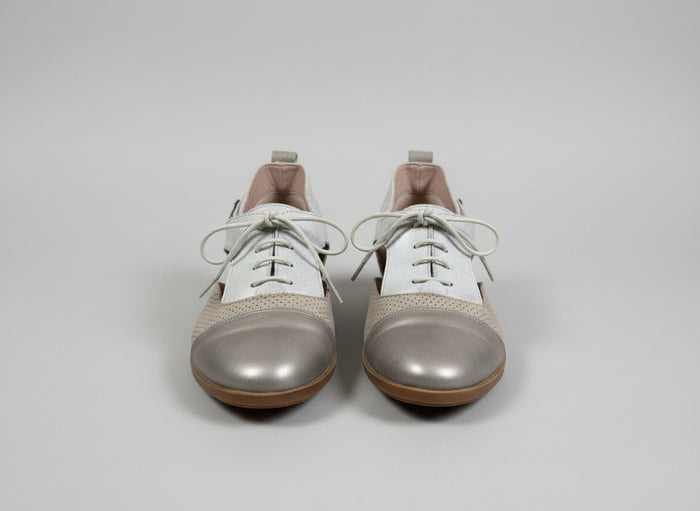 Dorking By Fluchos Lace-Up Brogues Silver Cut-Out Shoes UK 7 EU 40