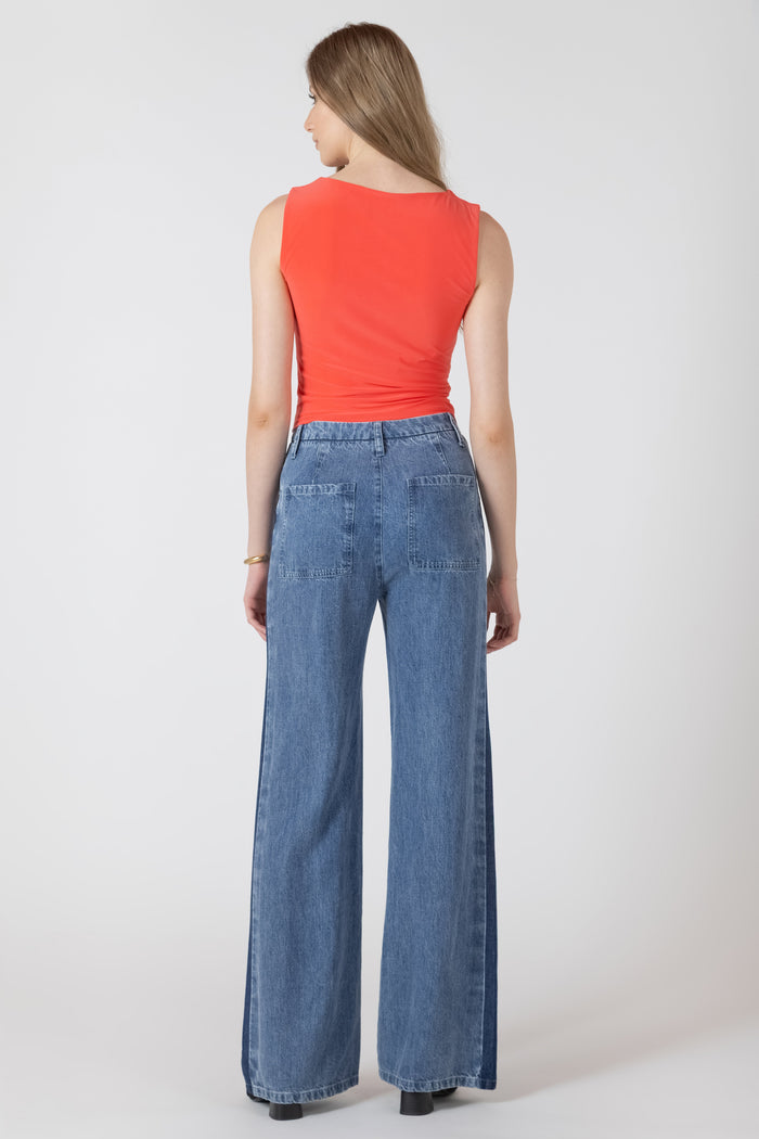 CONTRAST BLUE WASH