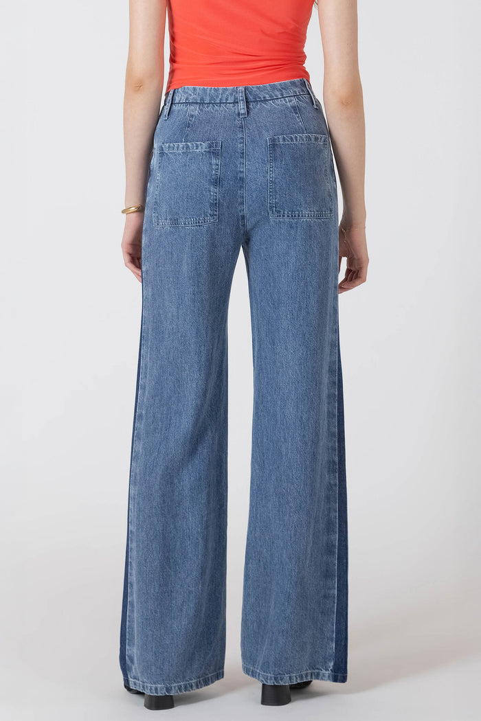 CONTRAST BLUE WASH
