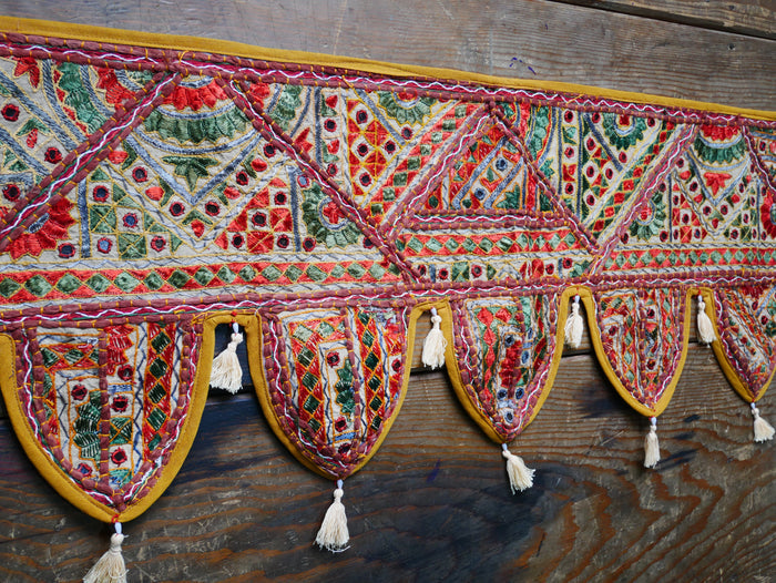 Embroidery Toran - Indian door hanging - Boho window valance Masala - Indigo or Forest green