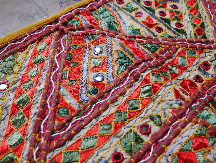 Embroidery Toran - Indian door hanging - Boho window valance Masala - Indigo or Forest green