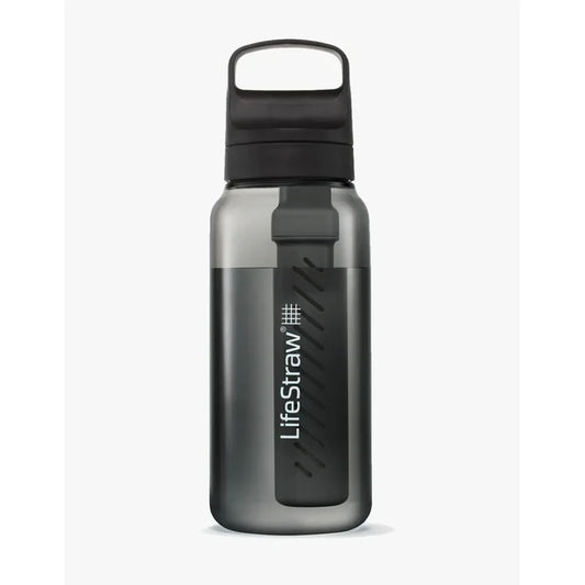 בקבוק LifeStraw Go 1L שחור: מים נקיים בטבע ללא חיידקים ופלסטיק.