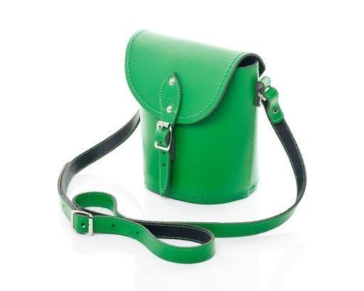 Handmade Leather Barrel Bag - Green - Bascora