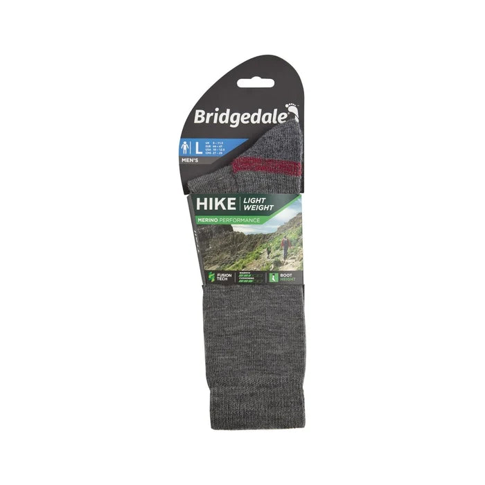תפר שטוח בקצה האצבעות בגרבי טיולים Bridgedale Hike Lightweight Performance לנוחות מירבית