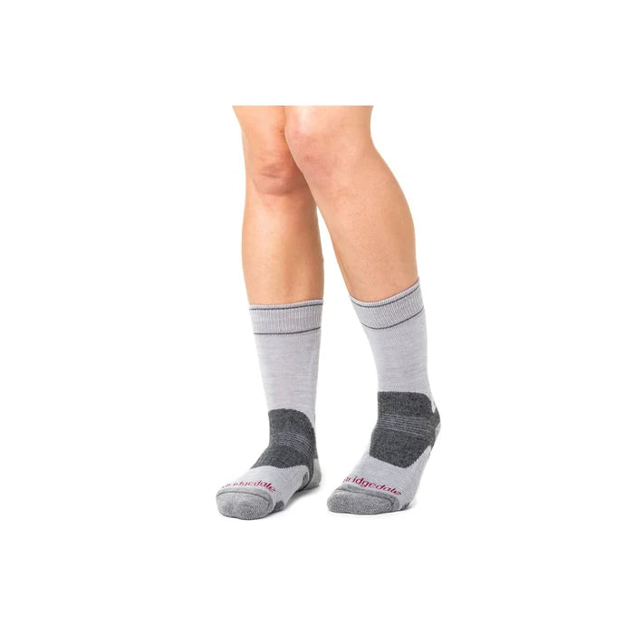 גרבי צמר מרינו Bridgedale Hike MidWeight, התאמה לנשים