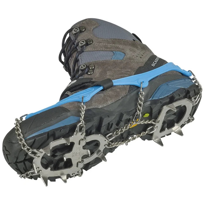 ספייקים לקרח Ice Master EVO של CAMP לאחיזה מושלמת בשטח.