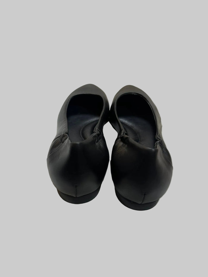 ITALEAU - Women's Black Flats EU Size 38.5 Handmade in Italy (USED)