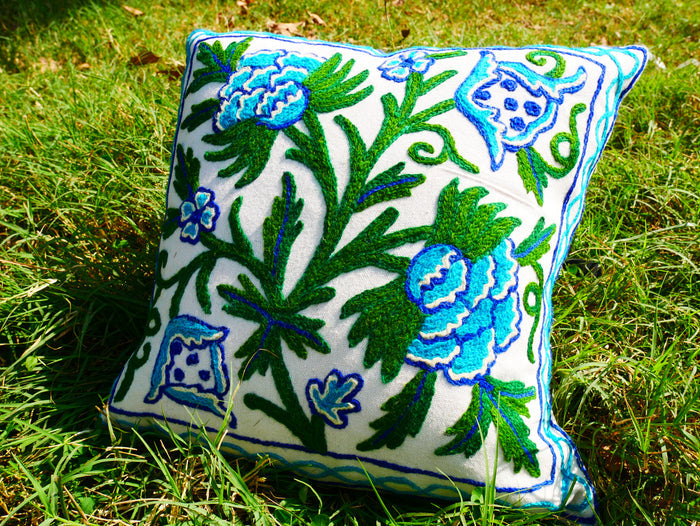 Kashmiri Embroidery pillow "Duanz Dar" Crewel Pillow Covers: Handcrafted by Artisans 16x16 inches