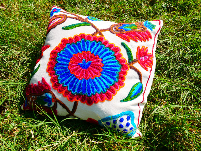 Single cushion cover / Last Pictures