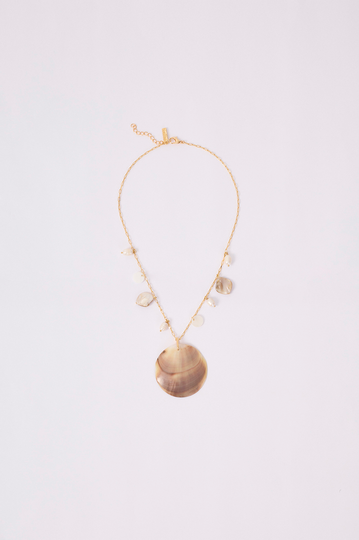 Lagoon Mother-of-Pearl Necklace_5