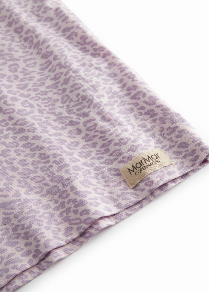 Pink long-sleeved leopard t-shirt for children