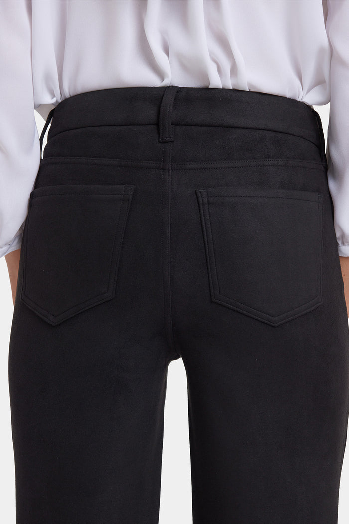 Marilyn Straight Pants In Petite - Black