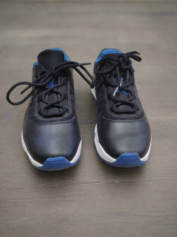 Nike Air Jordan 11 CMFT  UK size 6