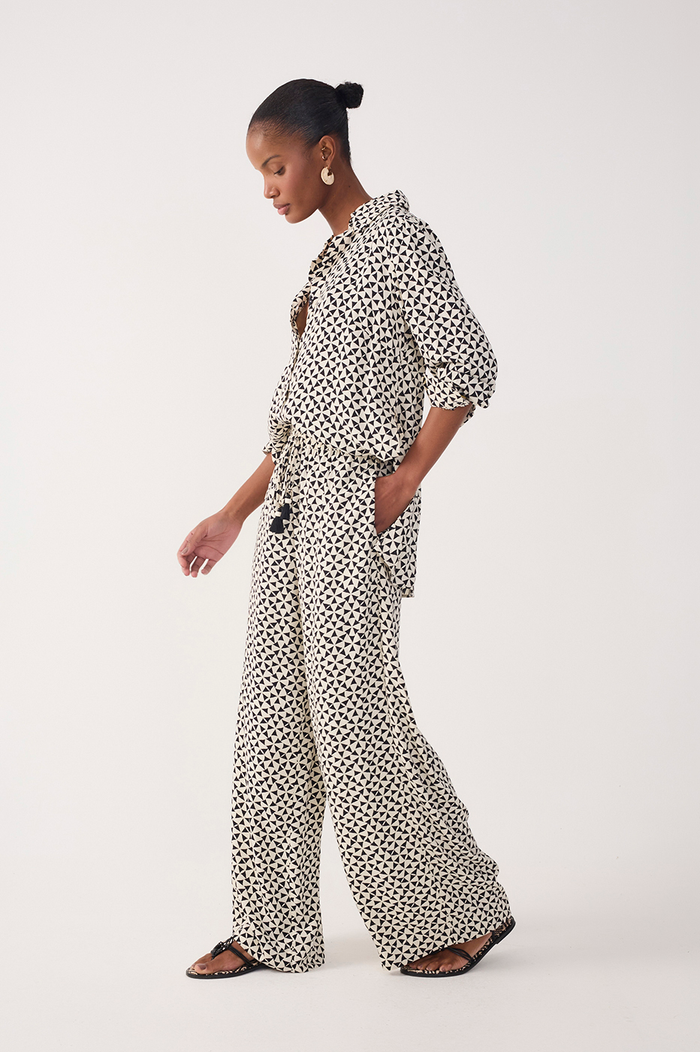 Off-White Vento Drawstring Pockets Wide-Leg Crepe Pants_3