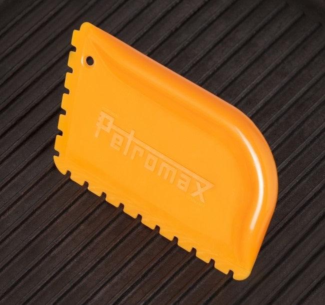 Petromax Scraper for Dutch Ovens & Skillets (with ridges)
