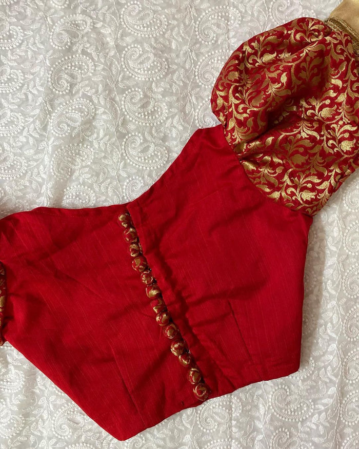Red Rasm Puff Sleeves