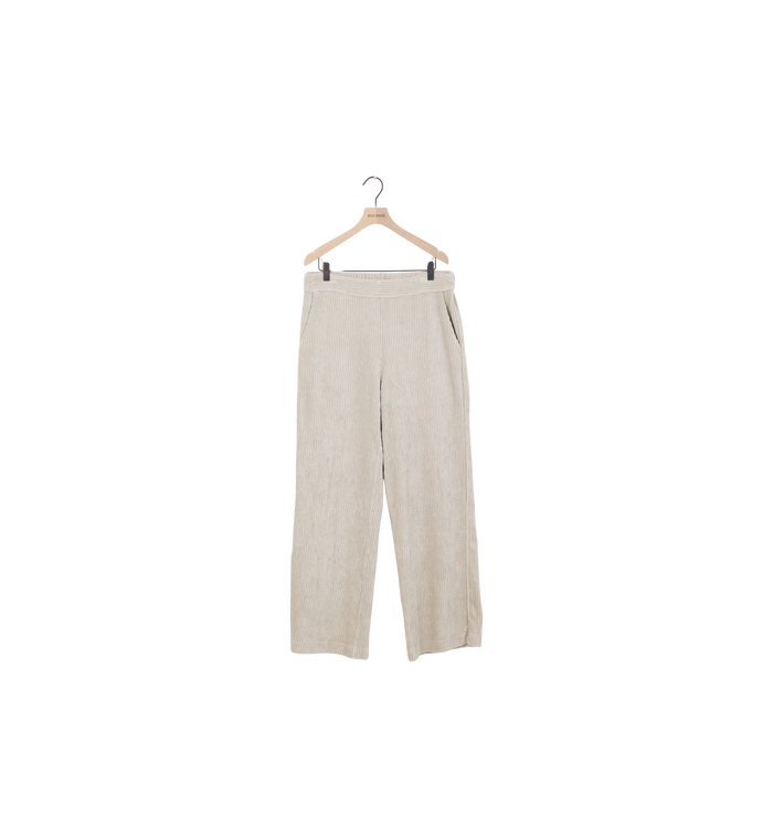 Packshot / Feather Gray / ReLoved
