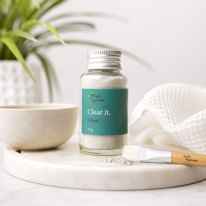 Go-for-Zero-Australia-Rustic-Peppermint-Australia-Clear-It-Clay-Face-Mask-Styled
