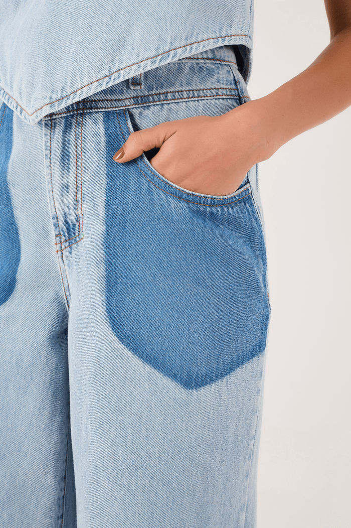 Signature-Detail Jeans_3