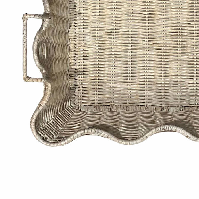 Small Scalloped Tray: White