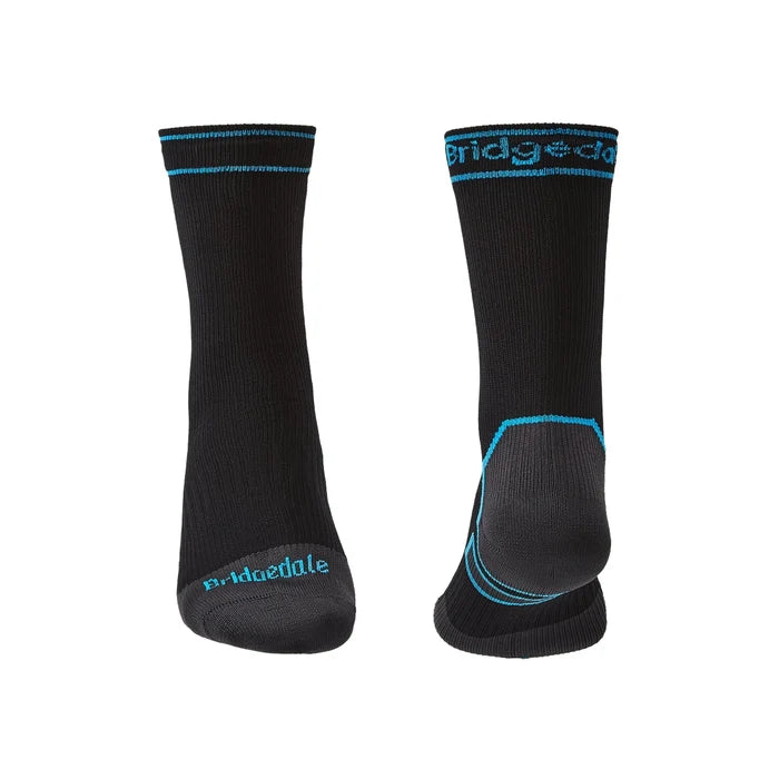 תקריב של גרב Storm MidWeight Boot מבית Bridgedale, עמיד במים