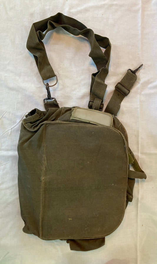USGI M40 Protective Mask Carrying Case – Cordura Nylon, 10.5"x8.5"x4.5", Multi-Carry Straps