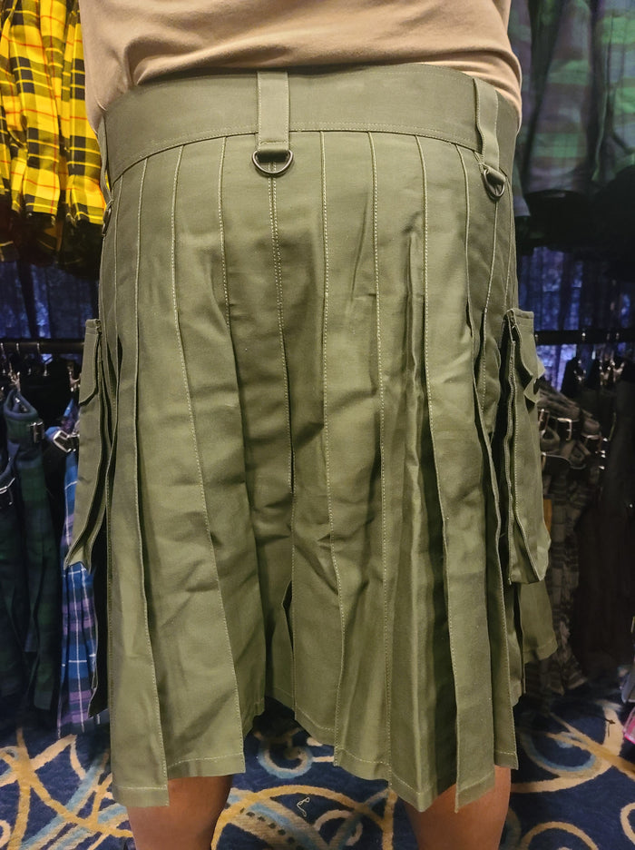 Utility Kilt in Hunter Green by KiltedBros
